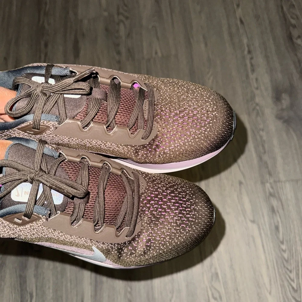 Nike Women's Brown and Purple winflo BRAND NEW - Picture 2 of 3